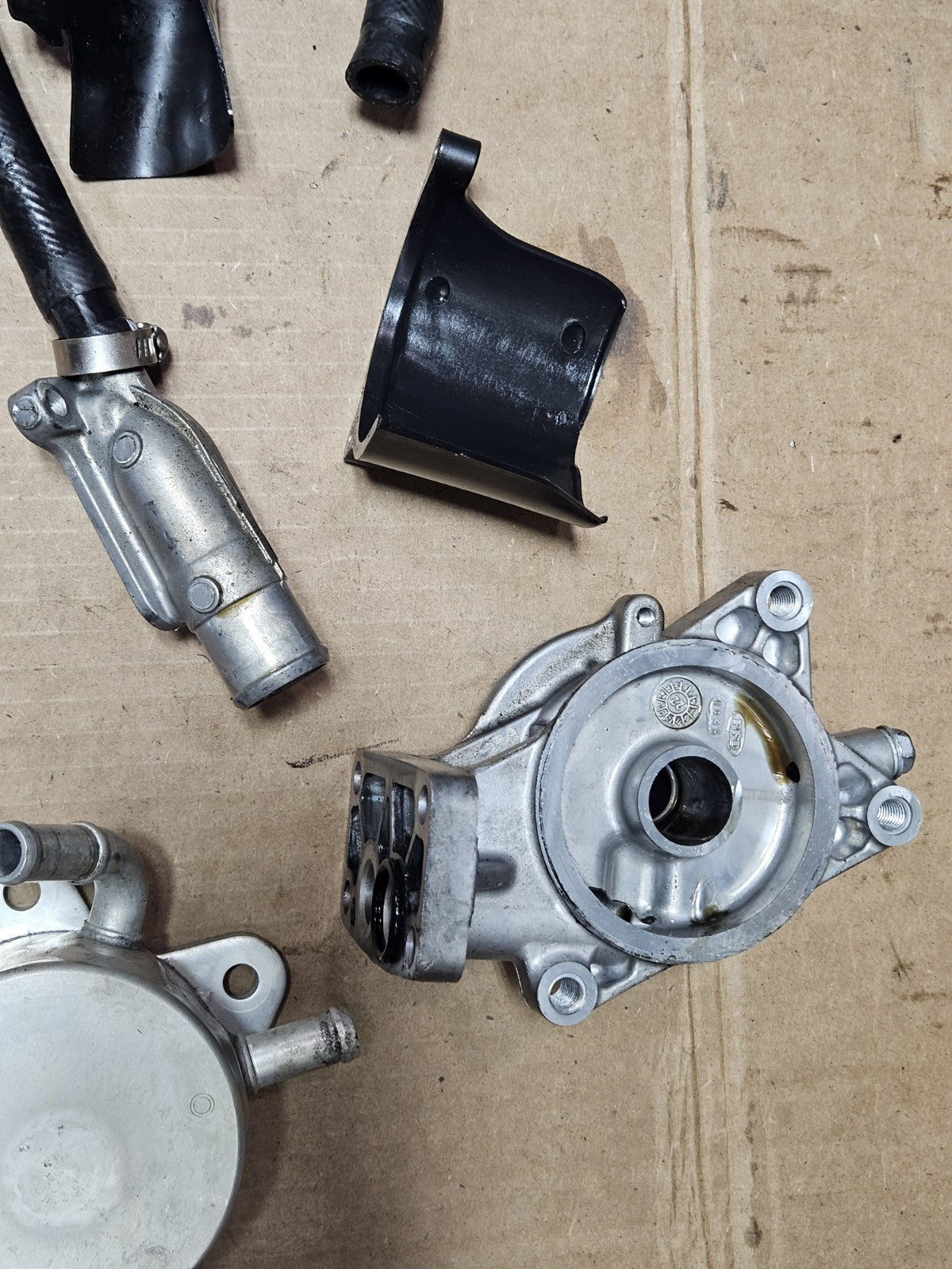 2013-2023 KAWASAKI NINJA ZX6R 636 GENUINE OEM ENGINE MOTOR OIL COOLER