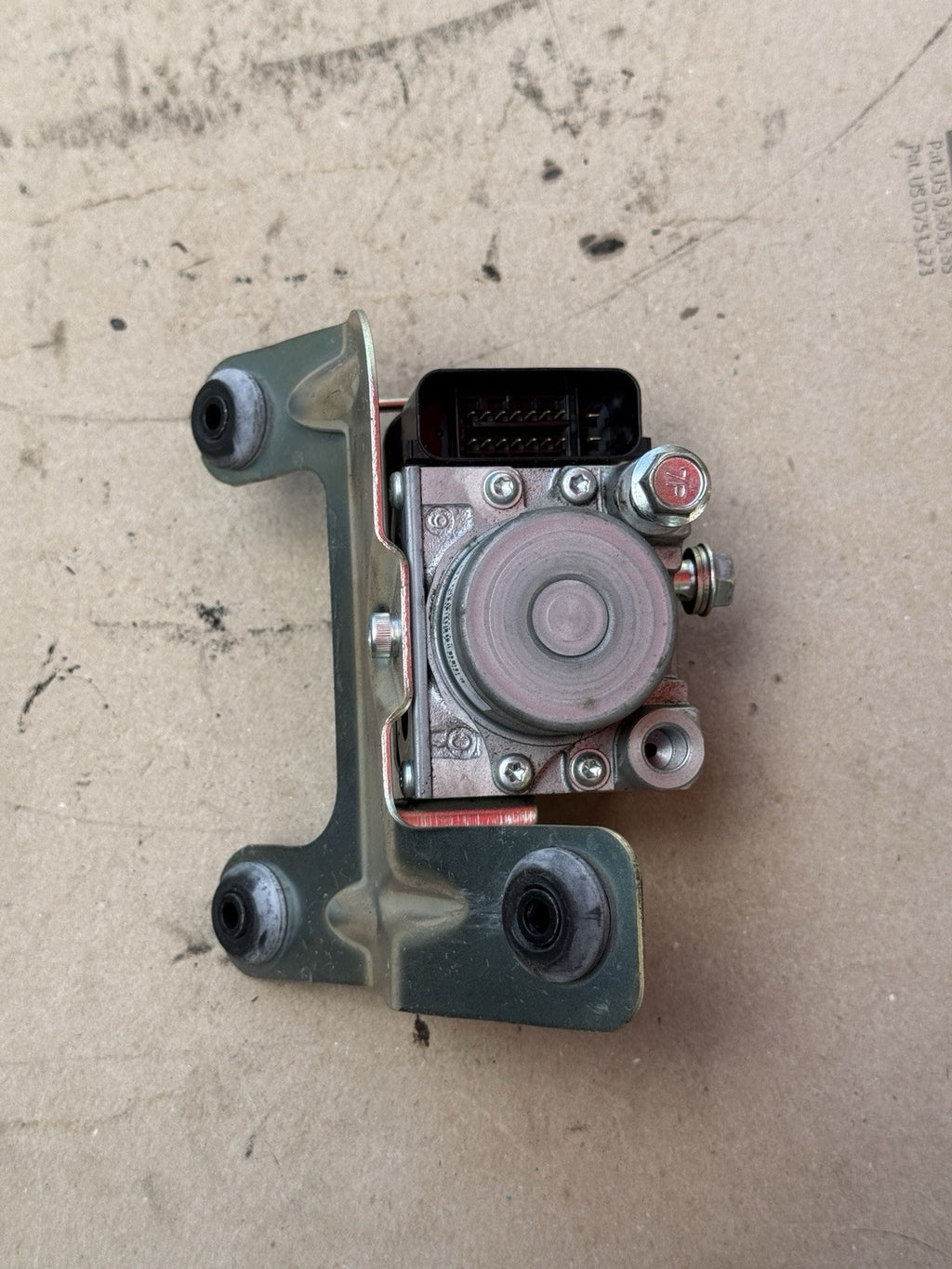 2017-2025 Suzuki GSXR1000 GSXR1000R GSX-R 1000 OEM ABS Pump Brake Modulator Unit