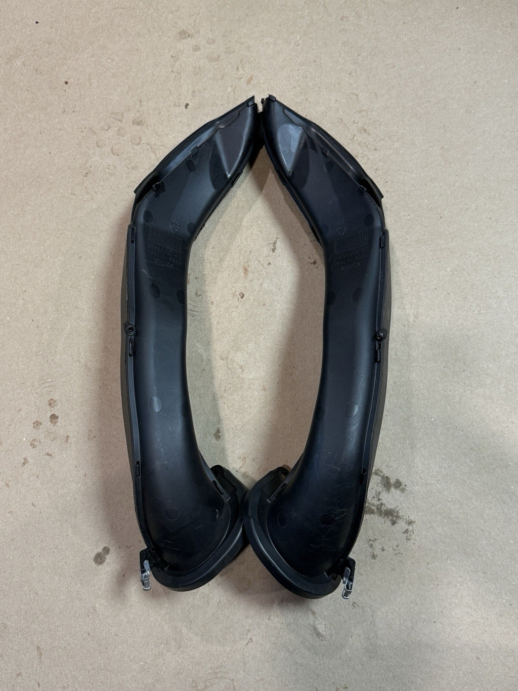 19-24 Aprilia RSV4 RR RF RIGHT LEFT SIDE RAM AIR DUCT INTAKE TUBE OEM CLEAN