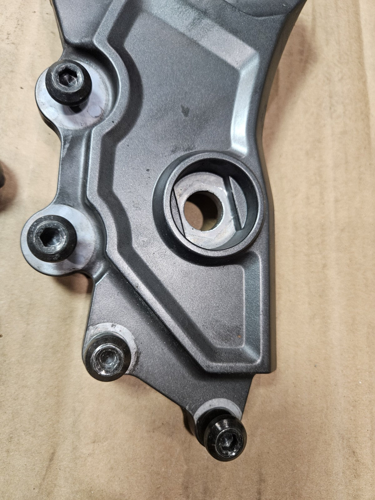 2022-2025 Yamaha YZF-R7 R7 OEM Rearset Adapter Bracket Plate Set BEB-274A3-00-002