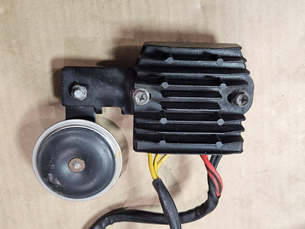 Voltage Regulator Rectifier 2006-2015 Suzuki GSXR-600/750/1000 32800-18H00 Brckt1