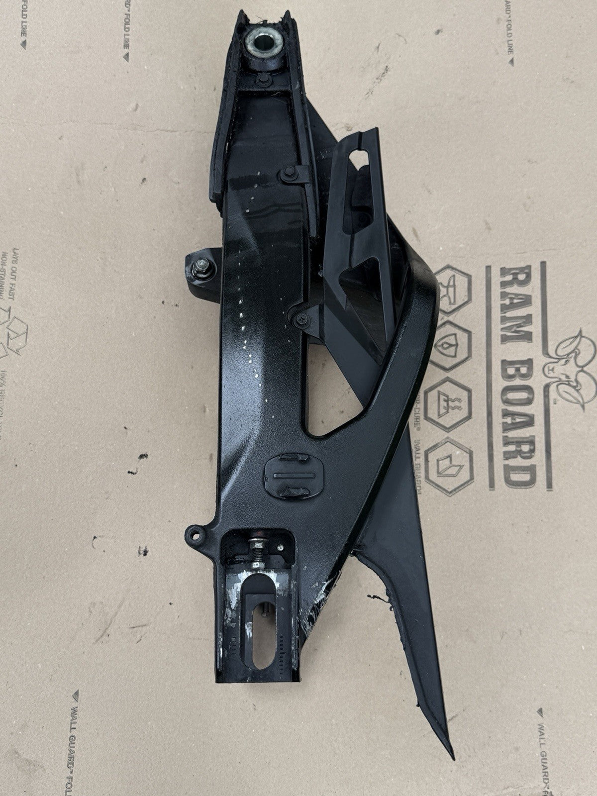 2017-2025 Suzuki GSXR1000 GSXR1000R GSX-R 1000 R OEM Rear Swingarm Swing Arm