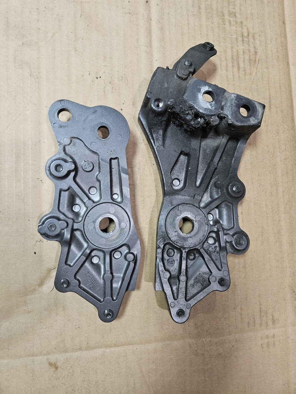 2022-2025 Yamaha YZF-R7 R7 OEM Rearset Adapter Bracket Plate Set BEB-274A3-00-004