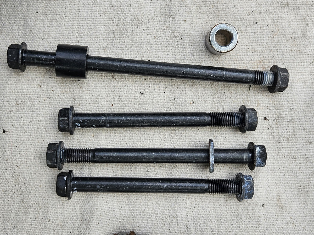 2017-2019 Honda Rebel 300 CMX300 OEM Engine Mount Hanger Plate Bracket Bolts Set5
