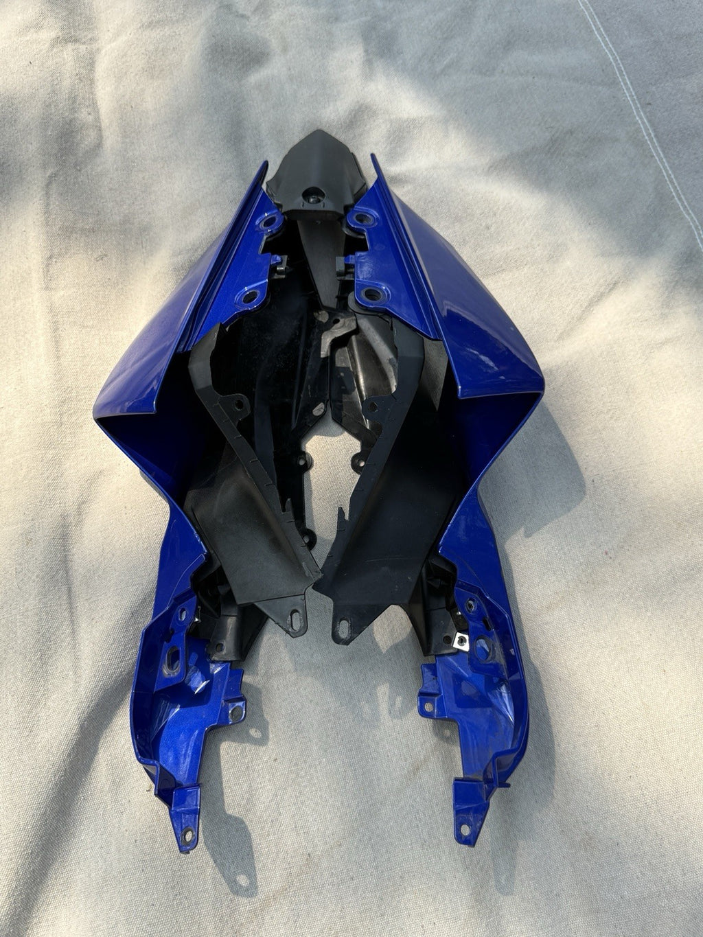 2022-2024 Yamaha YZF-R7 R7 OEM Fairing Kit Bodywork Plastics Body Panels Cowling8