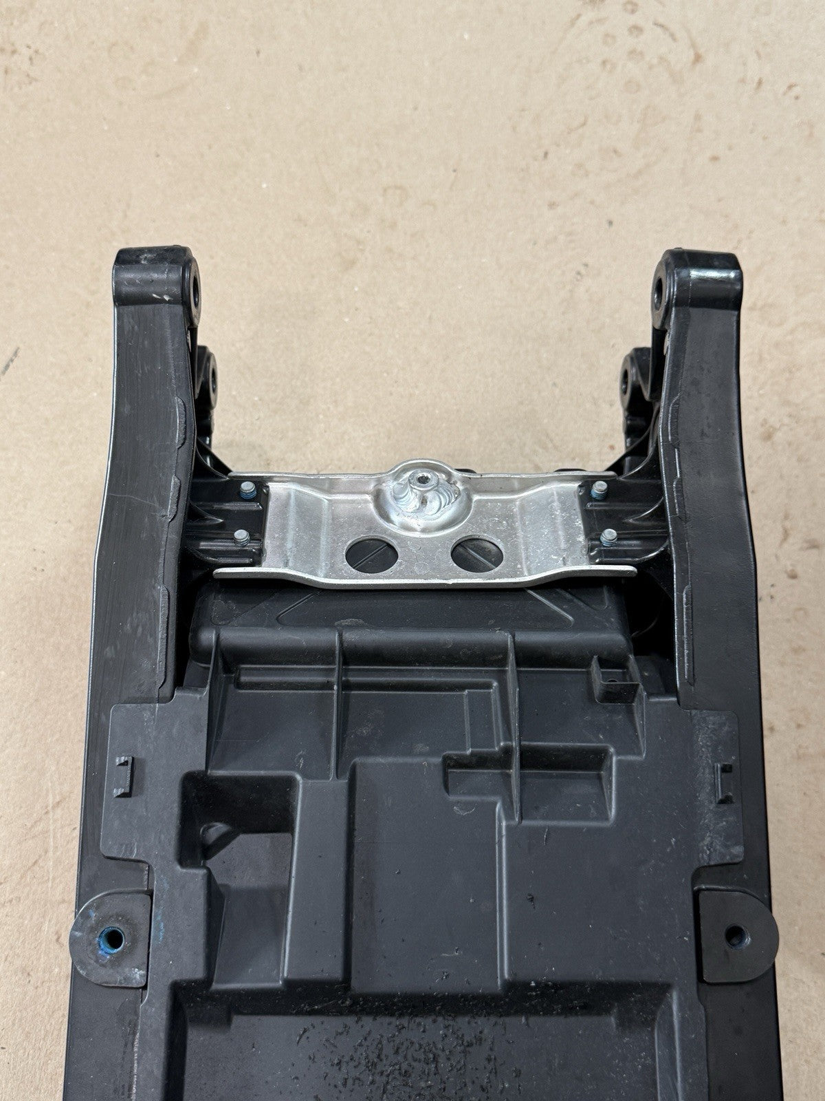 2009-2016 Suzuki GSXR1000 OEM Rear Subframe Tail Undertail