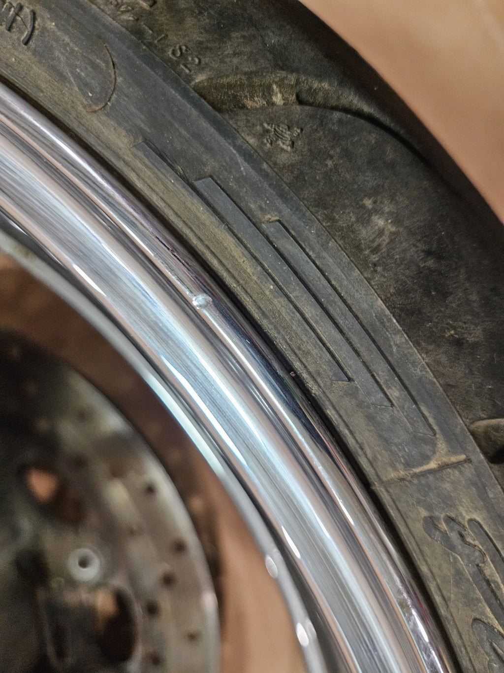 1999-2002 Yamaha YZF-R6 OEM Front Wheel Rim Chrome Straight w/ Rotors