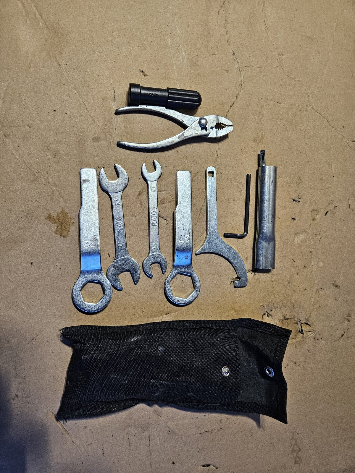 2017-2019 Kawasaki Ninja 650 EX650 OEM Tool Kit Pouch Bag Onboard Repair Set3