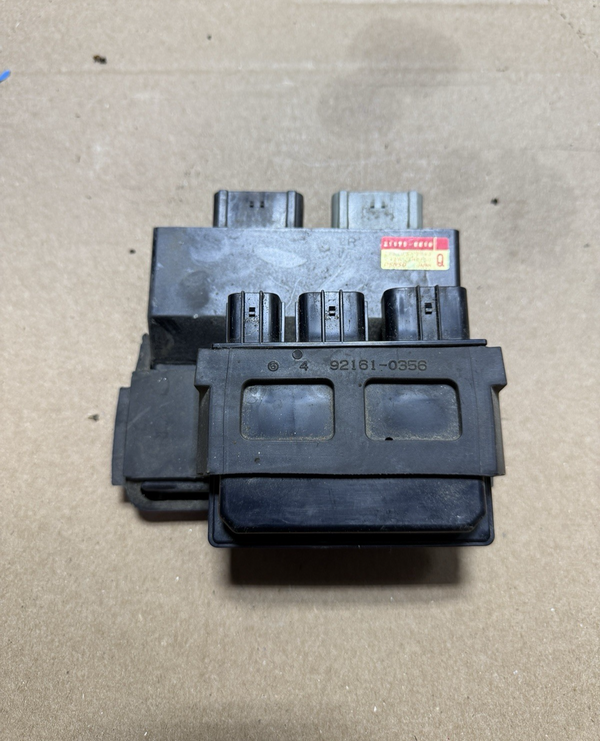 2015 13-18 Kawasaki Ninja ZX6R 636 OEM CDI ECU Ecm Fuse Box Computer K243 Stator