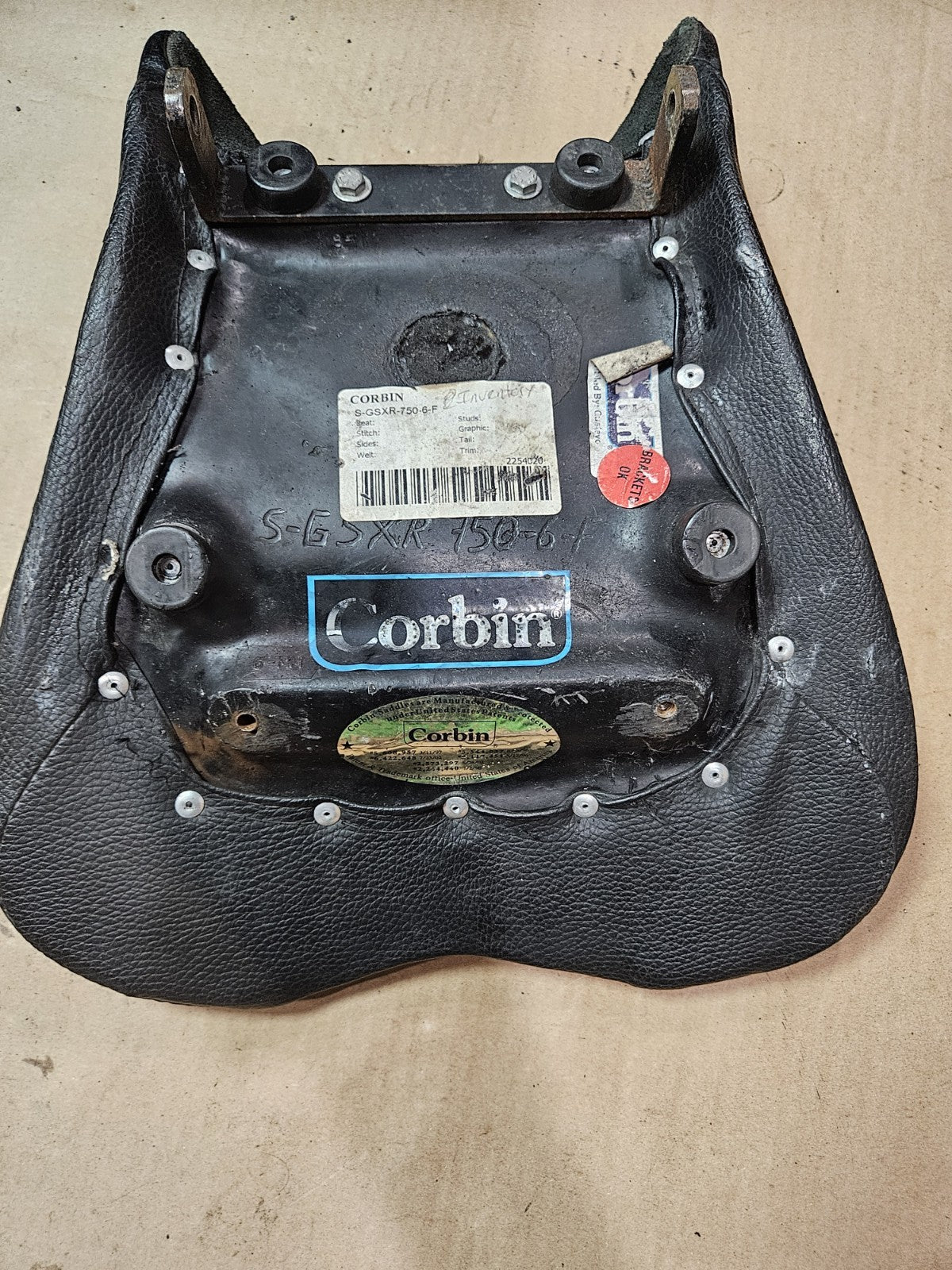 Suzuki GSXR600 GSXR750 Corbin Front Rider Seat Saddle Driver S-GSXR-750-6Fv11