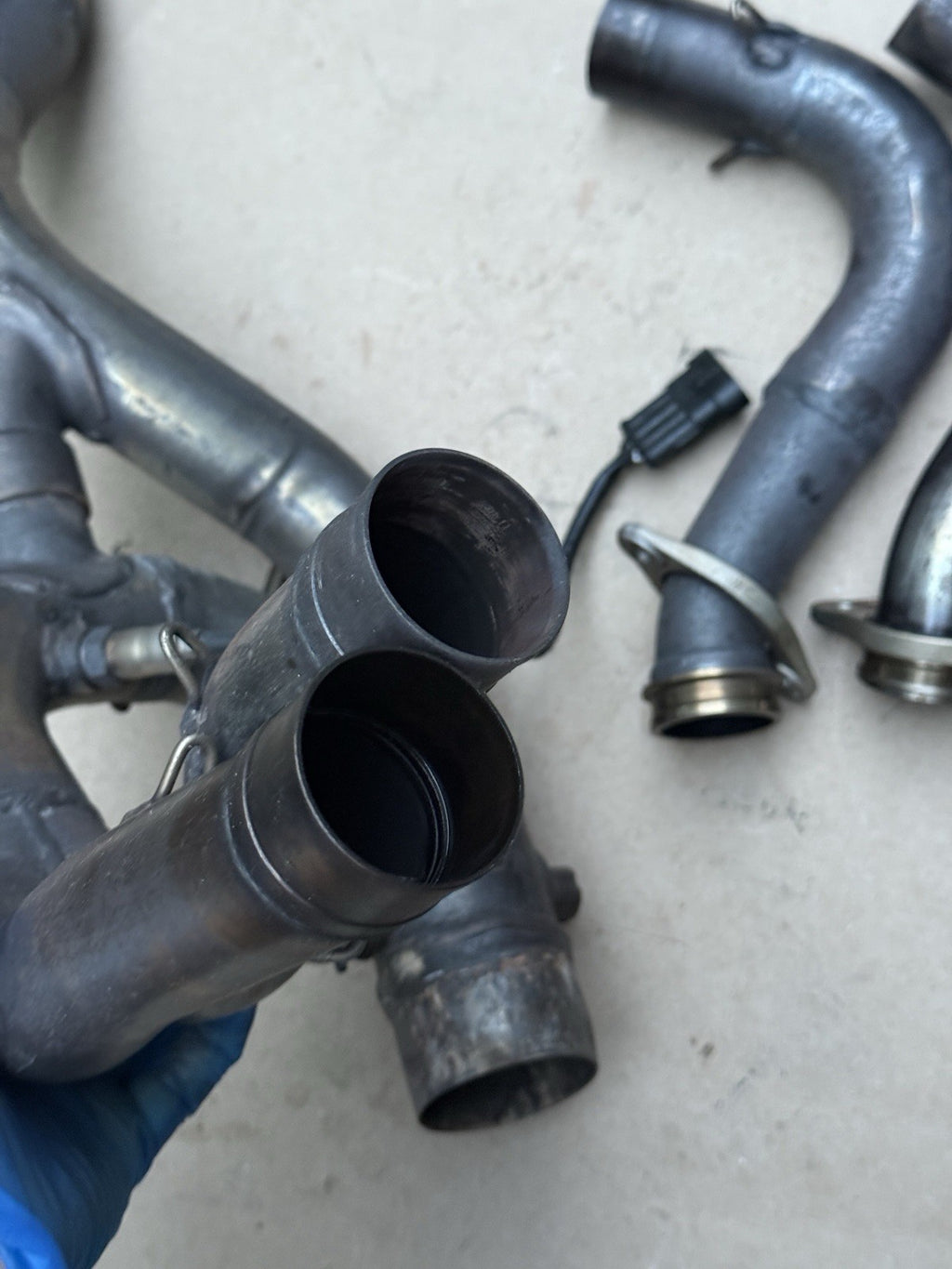 15-18 Aprilia RSV4 1000 OEM Exhaust Headers Header Pipes w/ O2 Sensors