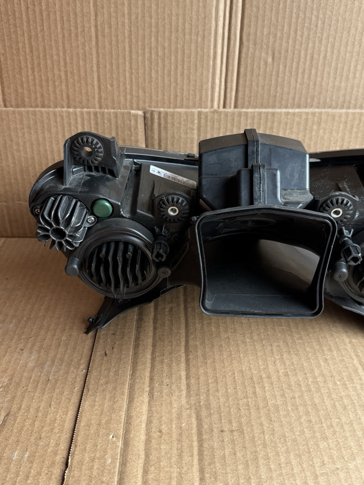 2018-2021 Ducati Panigale V4 V4S V4R V2 OEM LED Headlight 52010421E 52010422E8