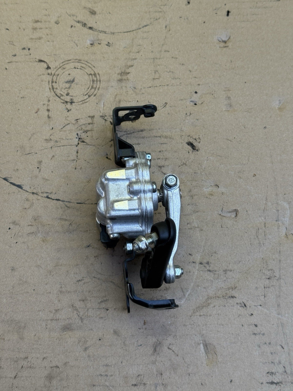 2008-2011 Honda CBR1000RR SC59 OEM HESD Steering Damper 53700-MFL-0131