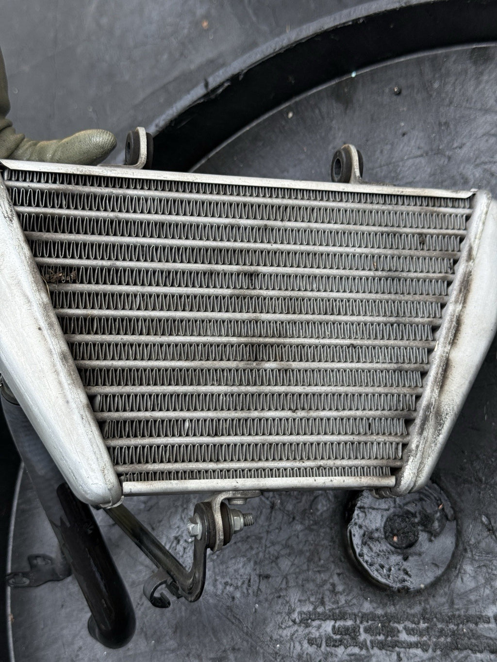 21-25  Aprilia RSV4 1100 Tuono OEM Lower Engine Motor Oil Cooler Assembly17
