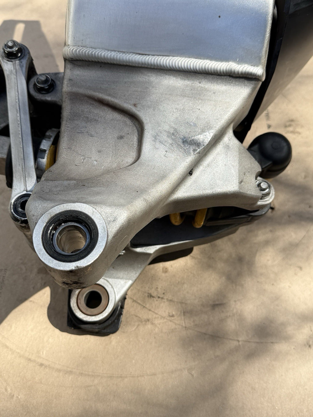 05-06 Honda CBR600RR OEM Rear Swingarm Swing Arm Suspension Assembly