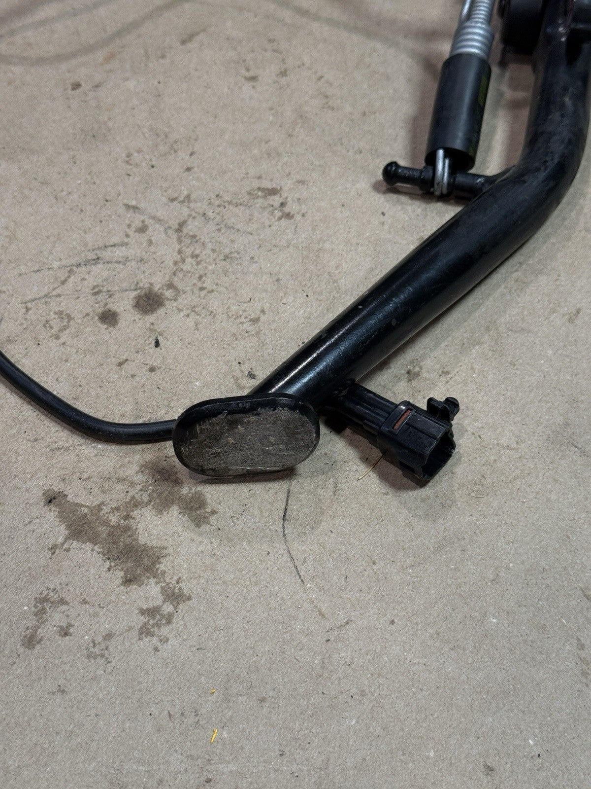 21-24 Aprilia RSV4 1100 OEM Kickstand Side Stand Kick Stand Assembly