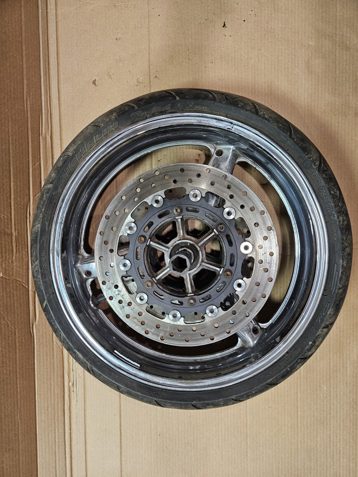 1999-2002 Yamaha YZF-R6 OEM Front Wheel Rim Chrome Straight w/ Rotors