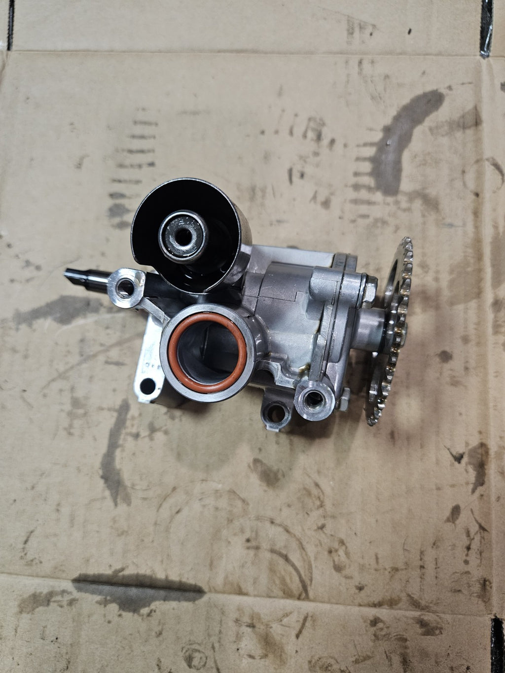 09-16 2015 Suzuki GSXR 1000 Engine Motor Genuine OEM Oil Pump