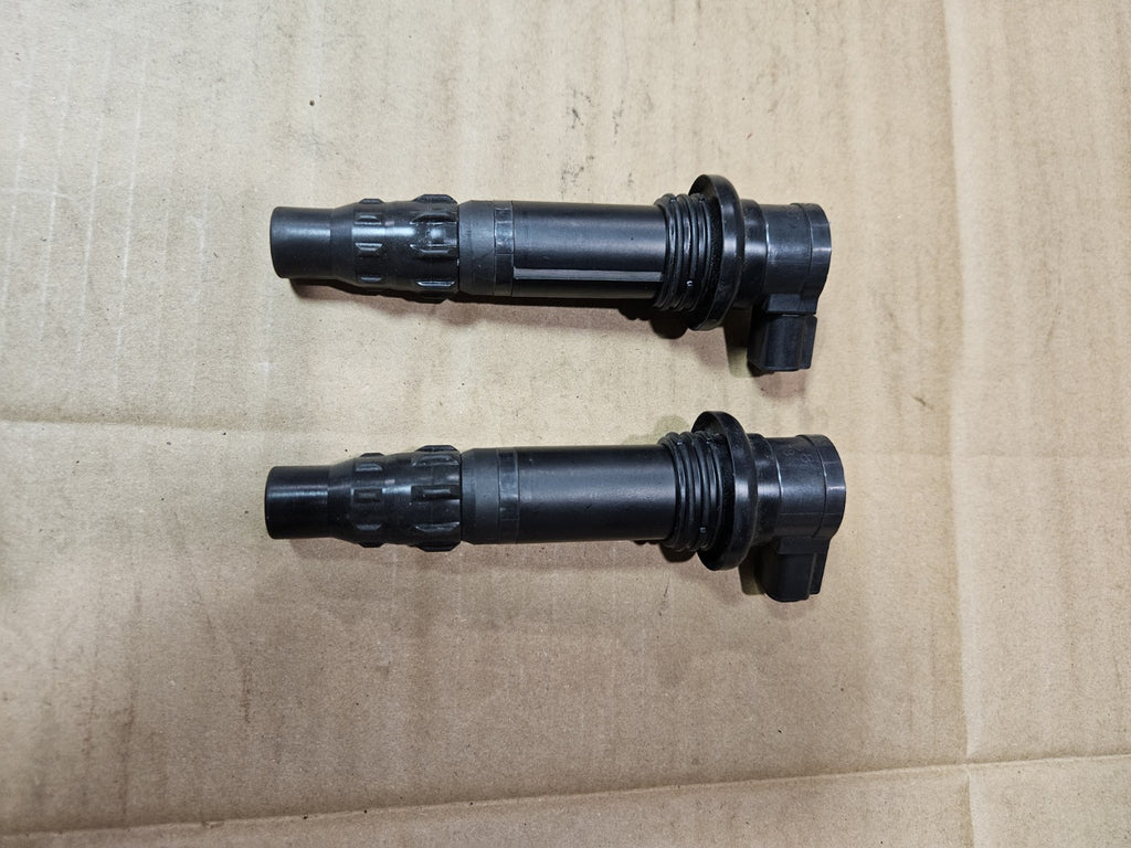 2022-2025 Yamaha YZF-R7 R7 OEM Ignition Coil Pack Spark Plug Caps FT65580