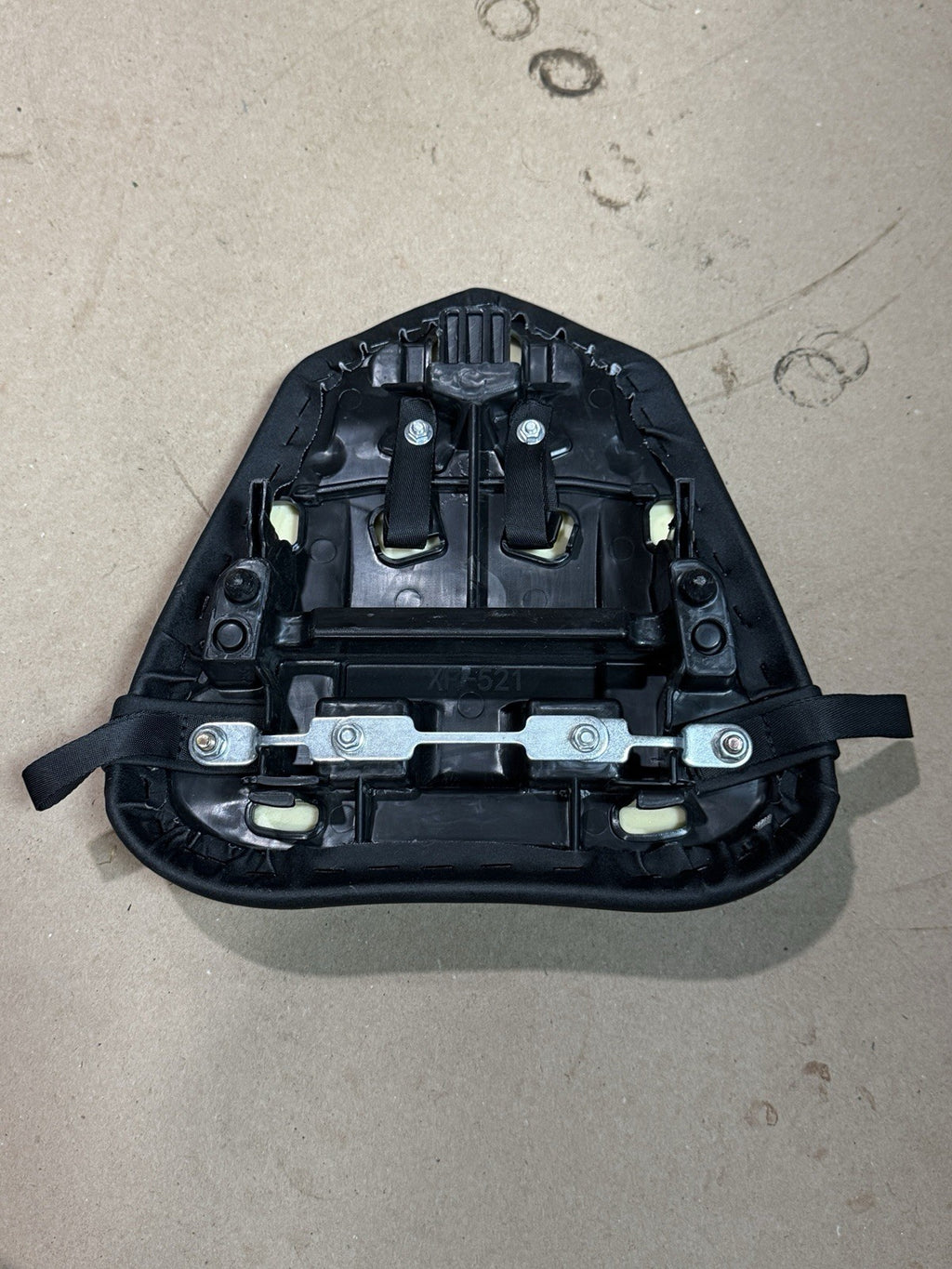 2008-16 Yamaha YZF-R6 OEM Rear Passenger Pillion Seat Assembly New Cover Clean