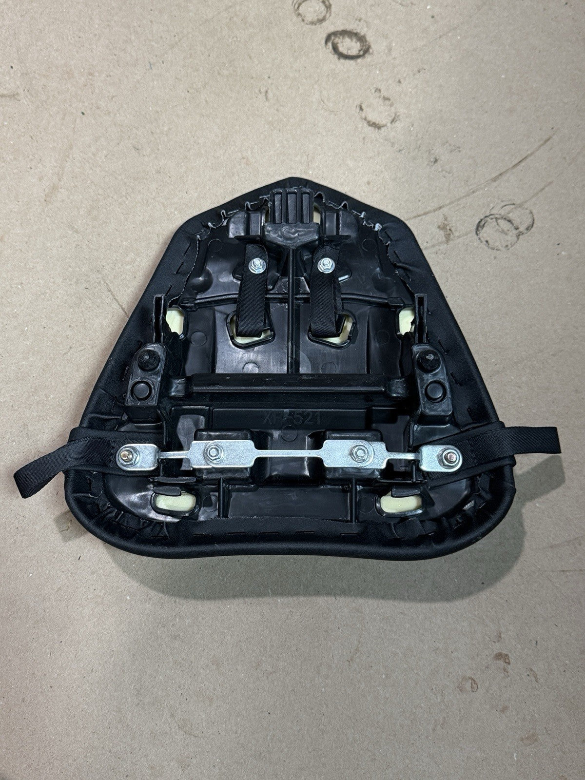 2008-16 Yamaha YZF-R6 OEM Rear Passenger Pillion Seat Assembly New Cover Clean