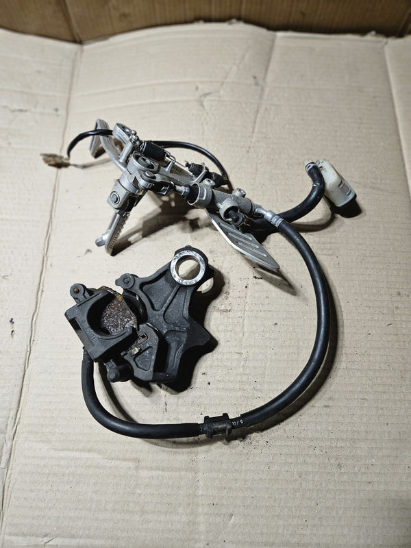 2006-2007 Suzuki GSX-R600 GSX-R750 Rear Brake Caliper Master Cylinder OEM