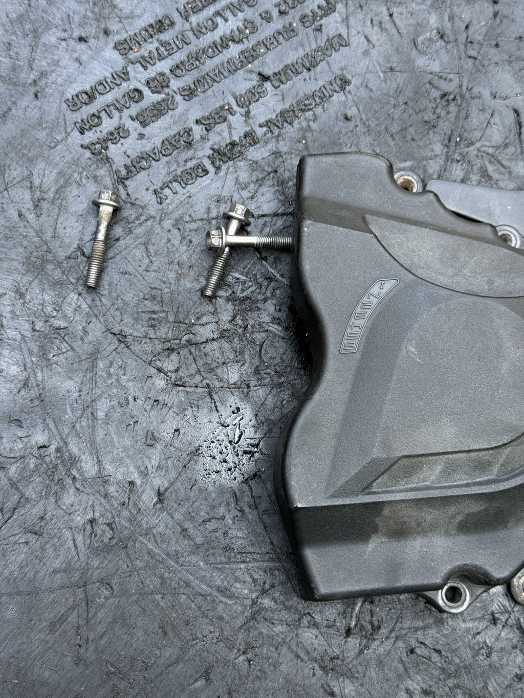 2011-2015 Kawasaki Ninja ZX10R OEM Front Sprocket Cover Chain Case Guard Guide4