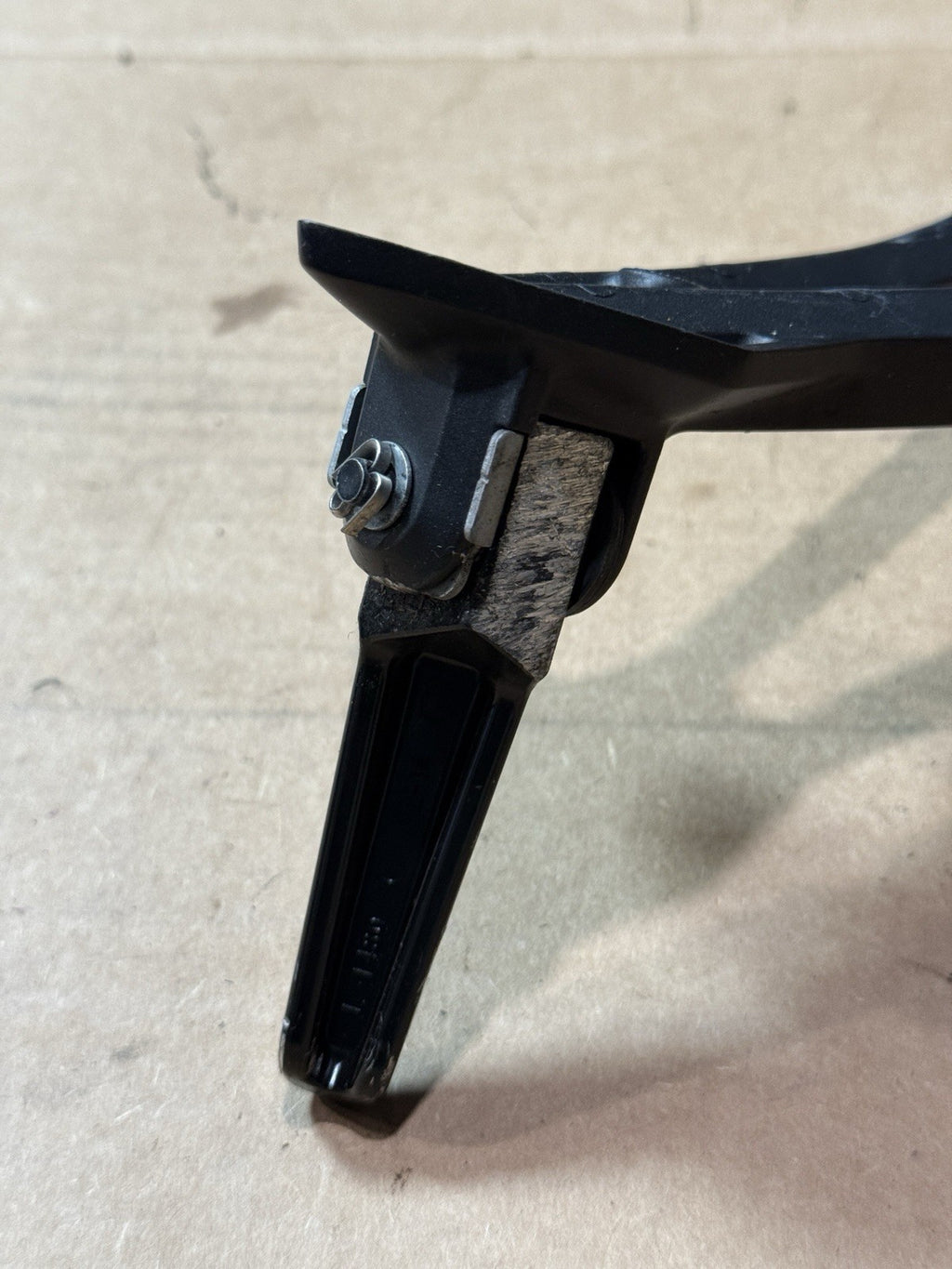 19-23 Kawasaki Ninja ZX6R 636 OEM Rear Passenger Foot Pegs Footrests 34028-009410