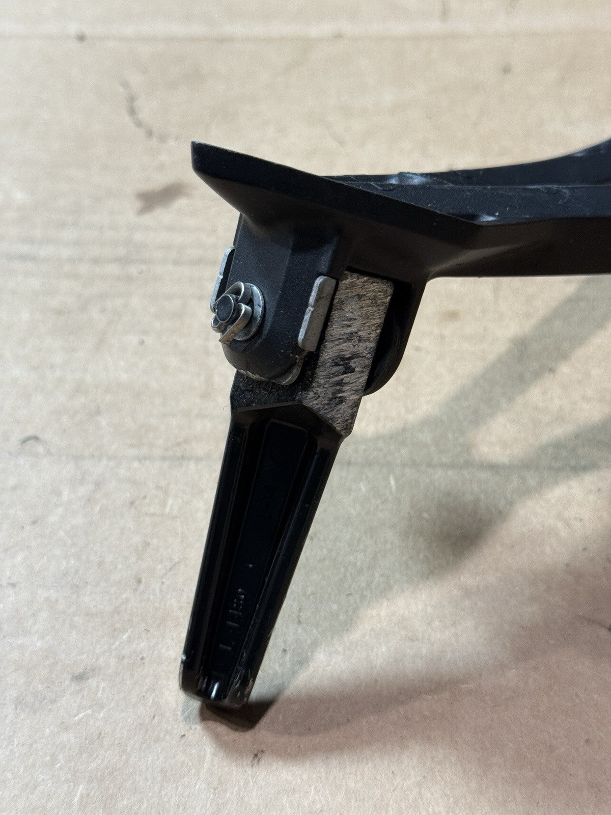 19-23 Kawasaki Ninja ZX6R 636 OEM Rear Passenger Foot Pegs Footrests 34028-009410