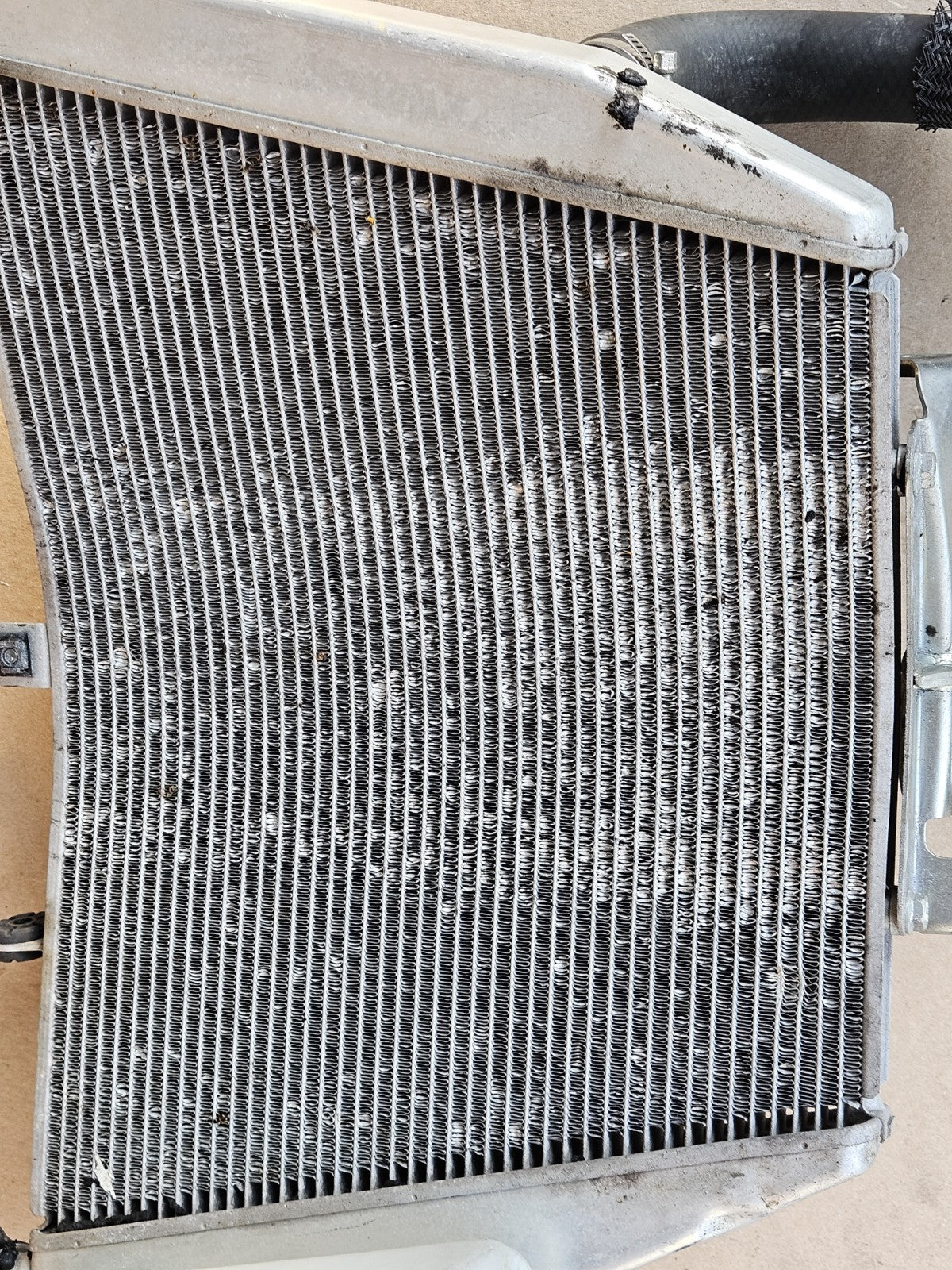 2012-2016 Suzuki GSXR1000 OEM Radiator Cooling Overflow Tank Fan System