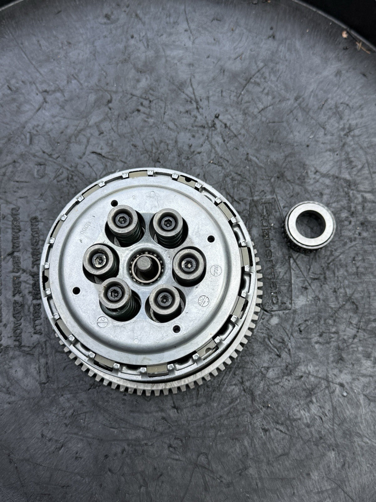 11-15 Kawasaki ZX10R ZX1000 Ninja OEM Clutch Basket Housing Hub Plate 13095-05581