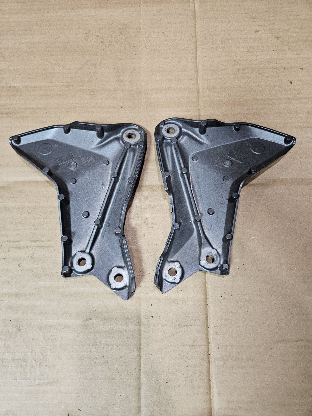 2022-2025 Yamaha YZF-R7 R7 OEM Frame Trim Fairing Cover Side Panel Set7