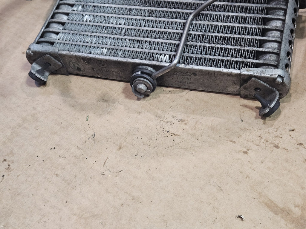 BMW S1000R S1000RR S1000XR HP4 Oil Cooler w/ Lines Engine Cooling