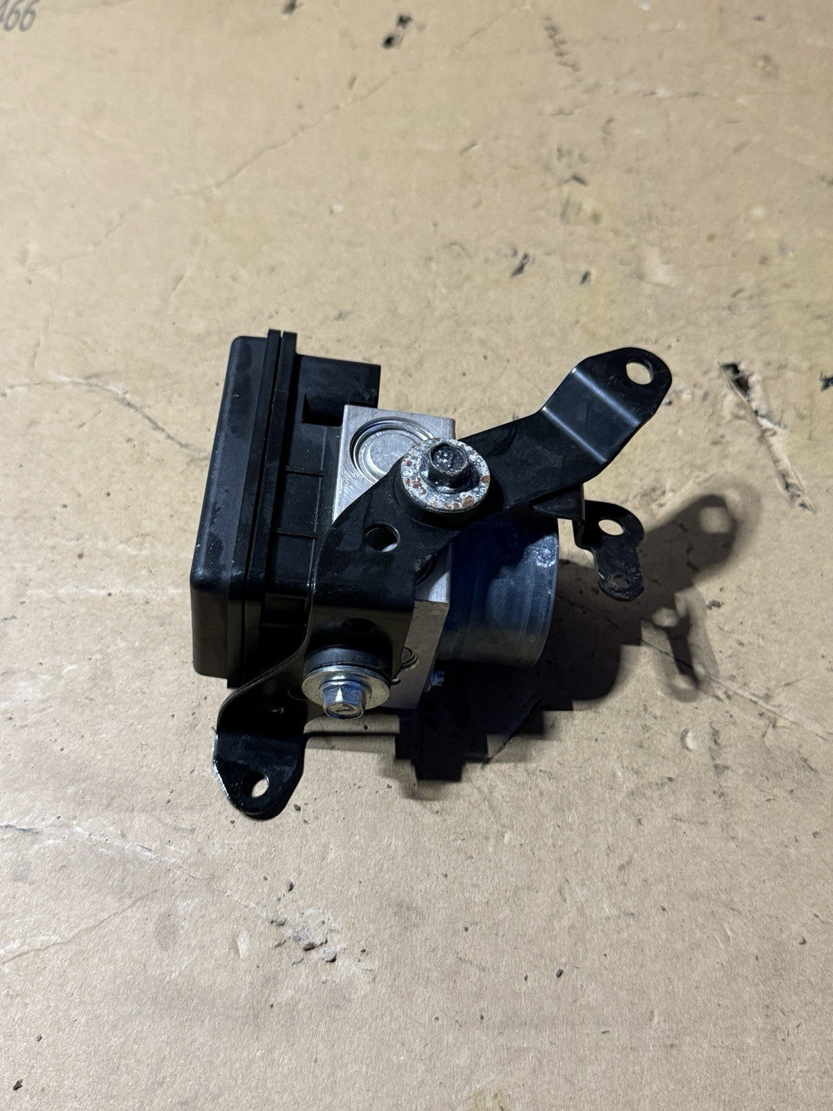 2017-2023 Kawasaki Ninja 650 EX650 OEM ABS Pump Unit Module 16082-07675