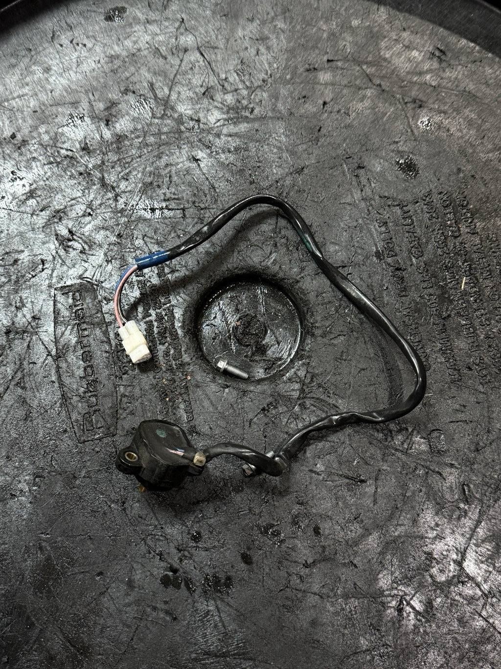 2015-2016 Aprilia RSV4 RR 1000 OEM Gear Position Sensor Neutral Switch 8572652