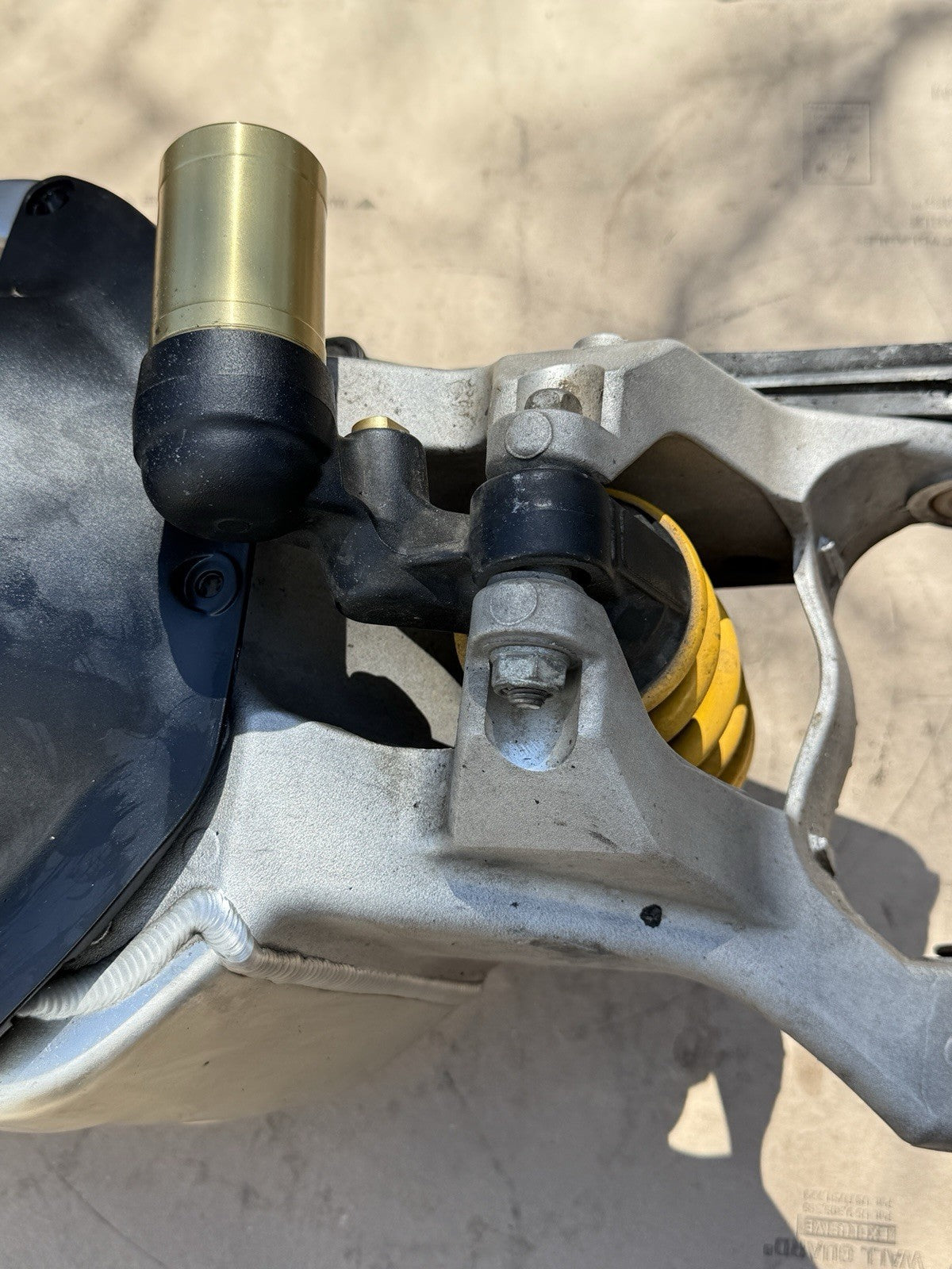05-06 Honda CBR600RR OEM Rear Swingarm Swing Arm Suspension Assembly
