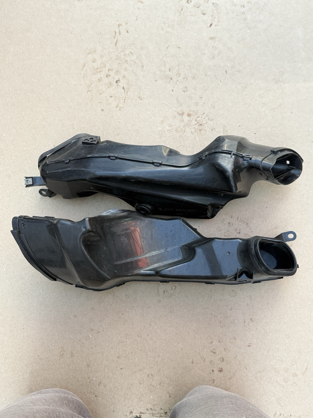 2009-2016 2012 SUZUKI GSXR 1000 OEM RIGHT LEFT AIR INTAKE DUCTS