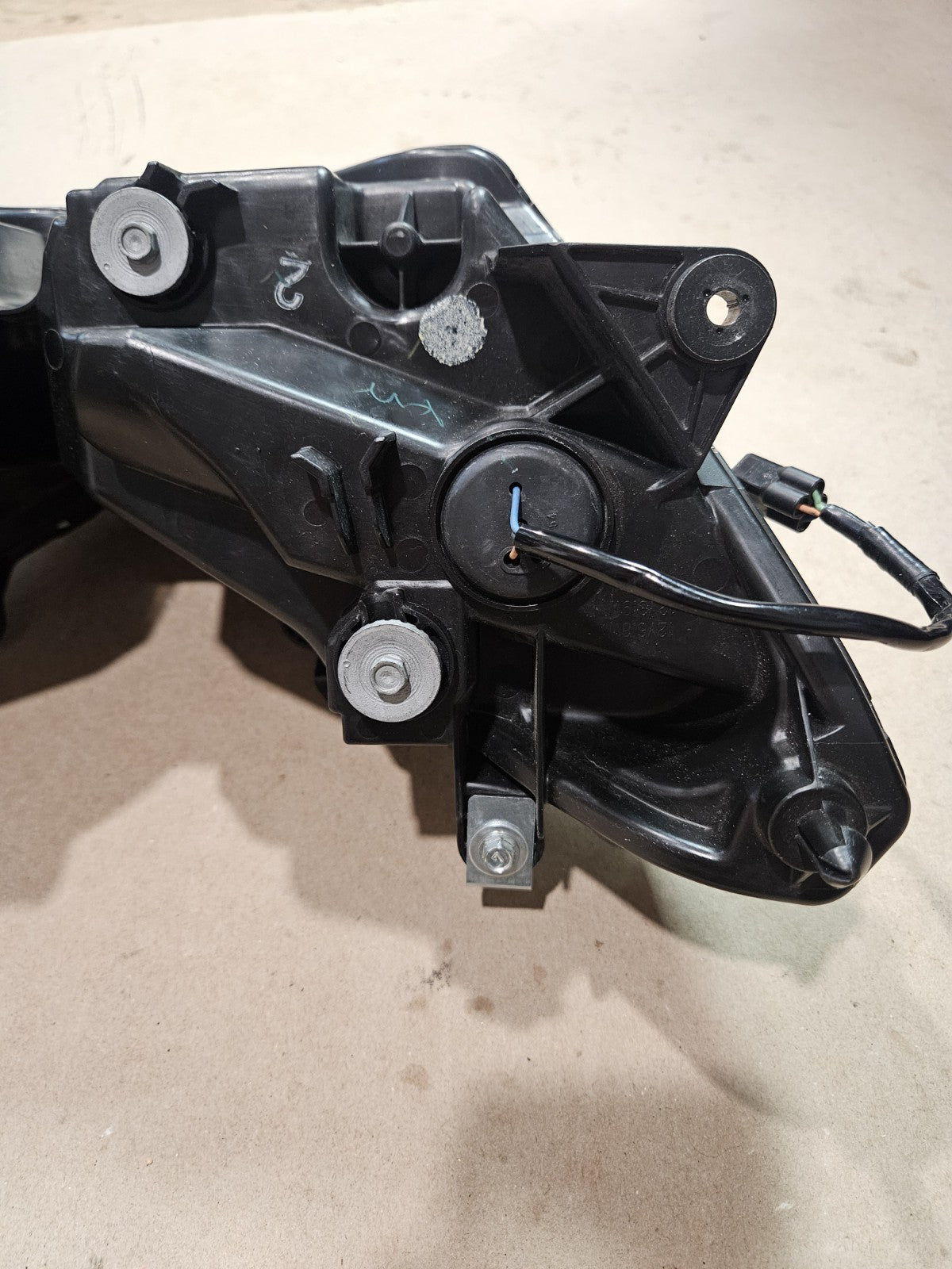 19-23 2023 Kawasaki ZX6R ZX636 636 Ninja GENUINE OEM Headlight Assembly