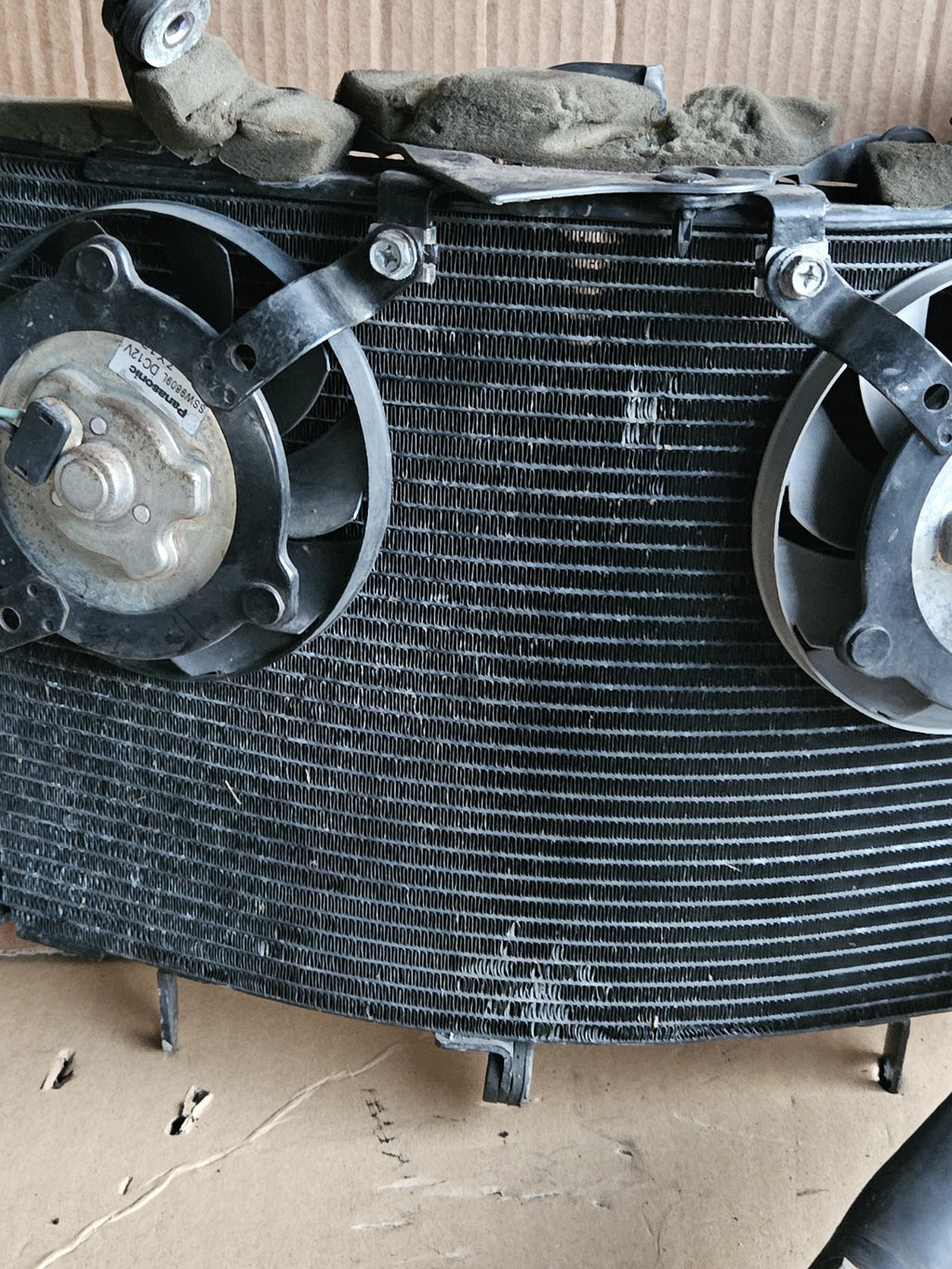 2008-2016 Yamaha YZF-R6 R6 OEM Radiator Cooling Fans Overflow Tank 13S-12461-009