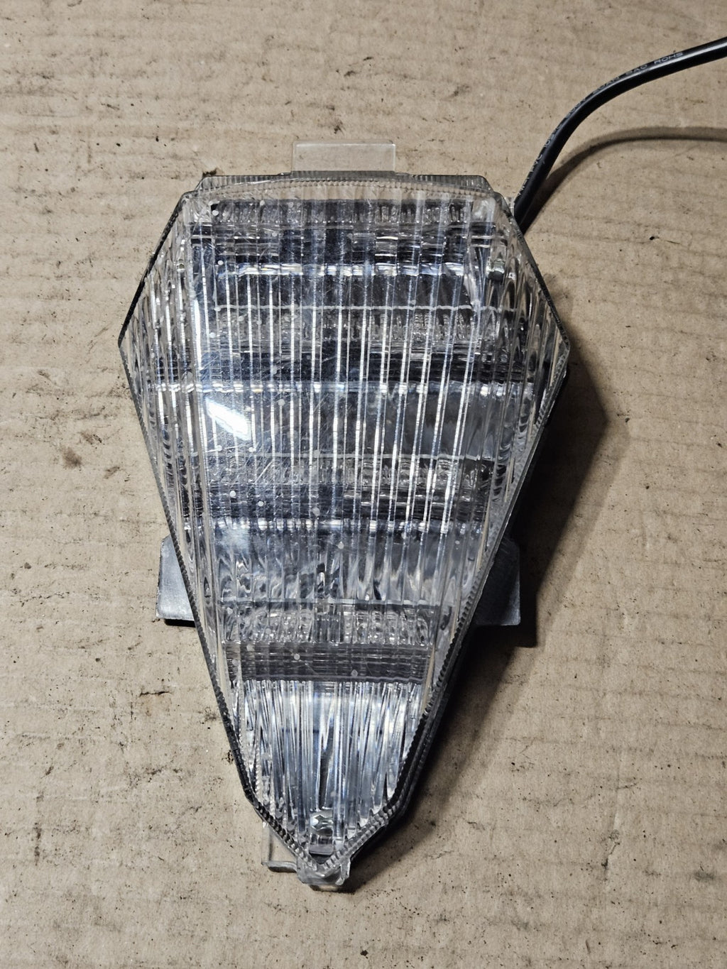 2008-2016 Yamaha YZF-R6 R6 OEM Rear Tail Brake Light Taillight 13S-84710-10-004