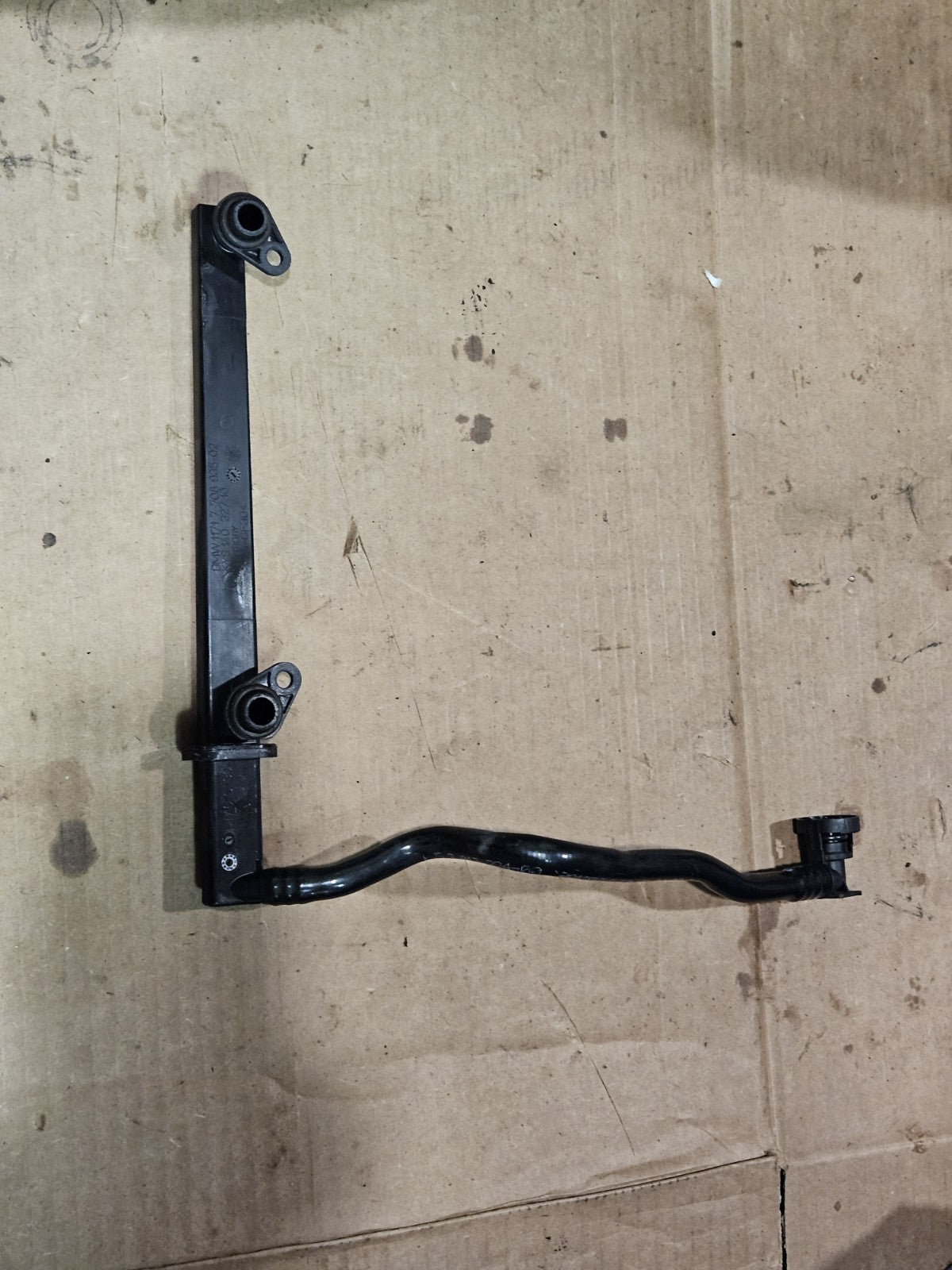 10-14 2014 BMW S1000RR OEM SECONDARY AIR PIPE 11717708935-02