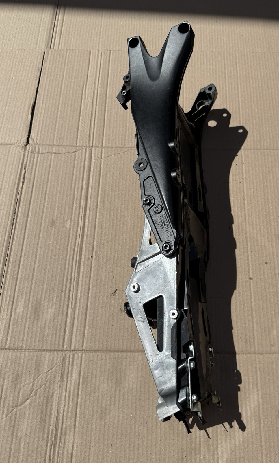 06-07 Suzuki GSXR600 GSXR750 GSX-R OEM Rear Subframe Sub Frame Back Tail K6 K711