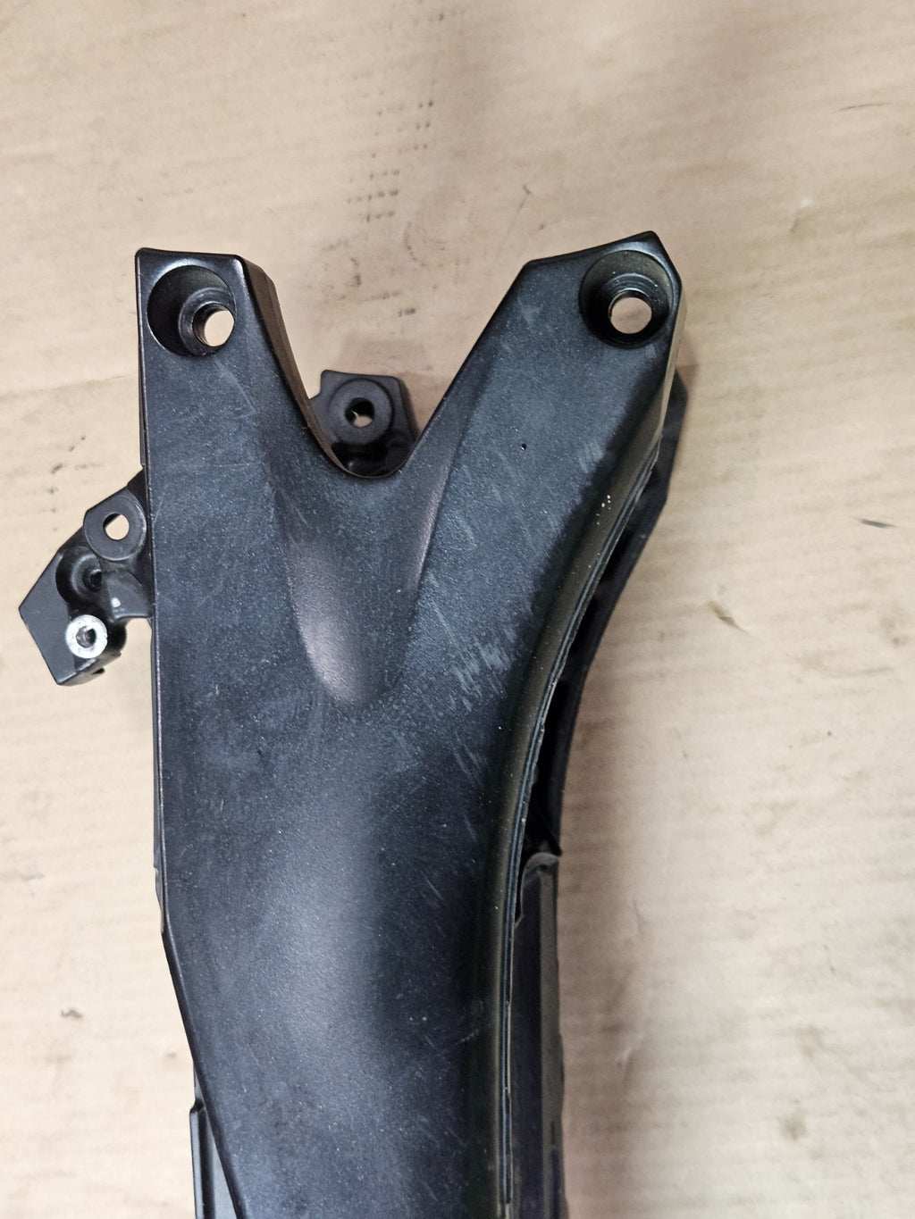 2006-2007 Suzuki GSXR600 GSXR750 K6 K7 OEM Rear Subframe Seat Rail 41211-01H003