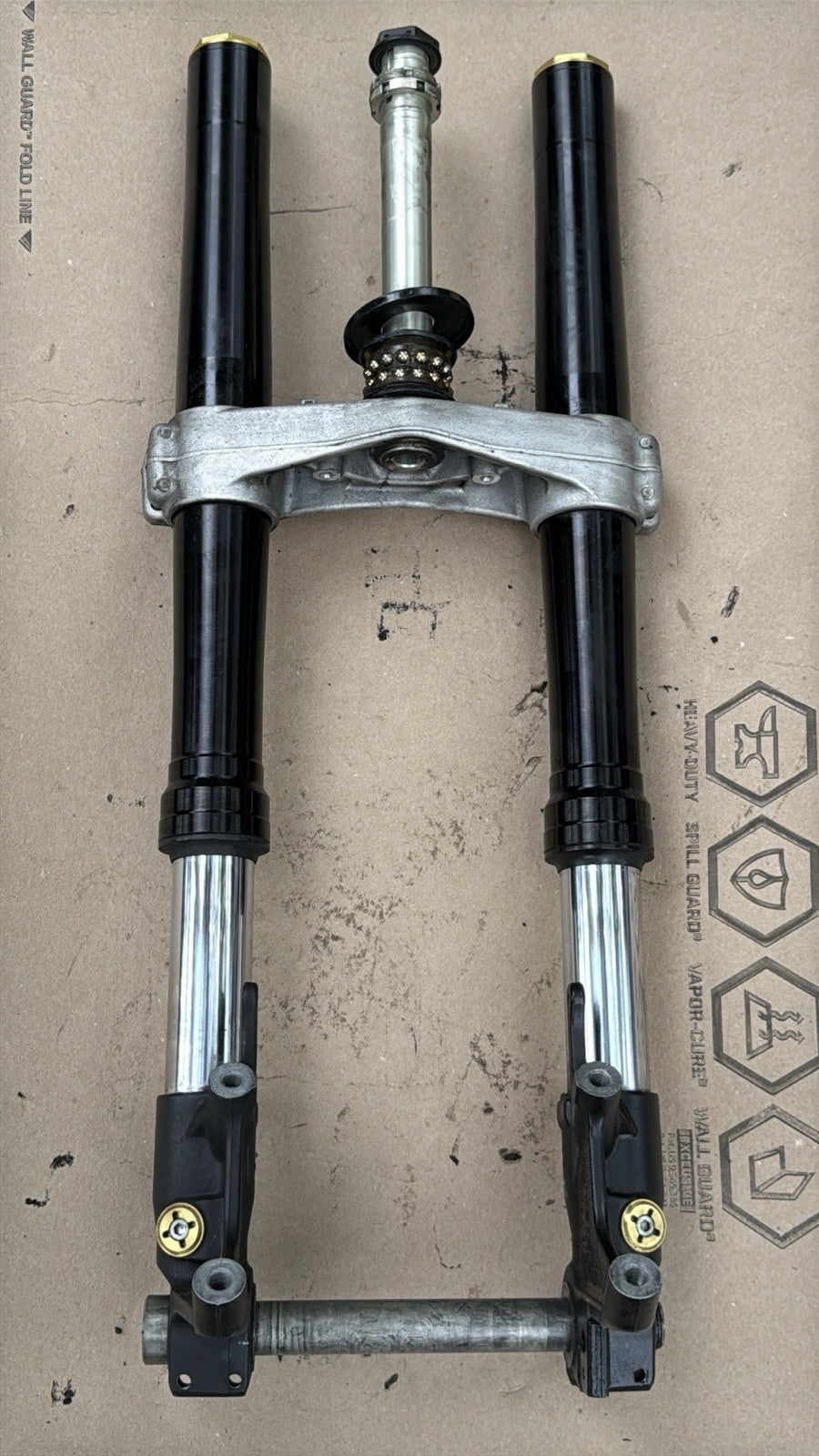 2017-2025 Suzuki GSXR1000 GSX-R 1000 OEM Front End Forks Triple Tree Clamp Lower