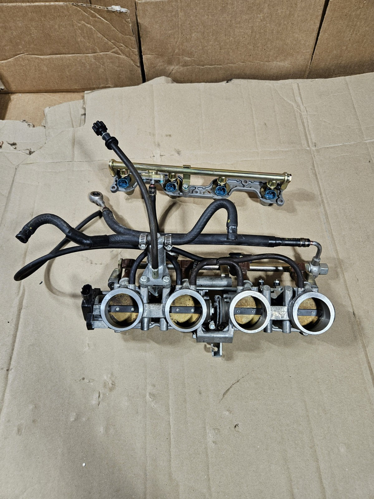 2006-2007 Honda CBR1000RR Fireblade OEM Throttle Bodies Injectors 16401-MEL-A216
