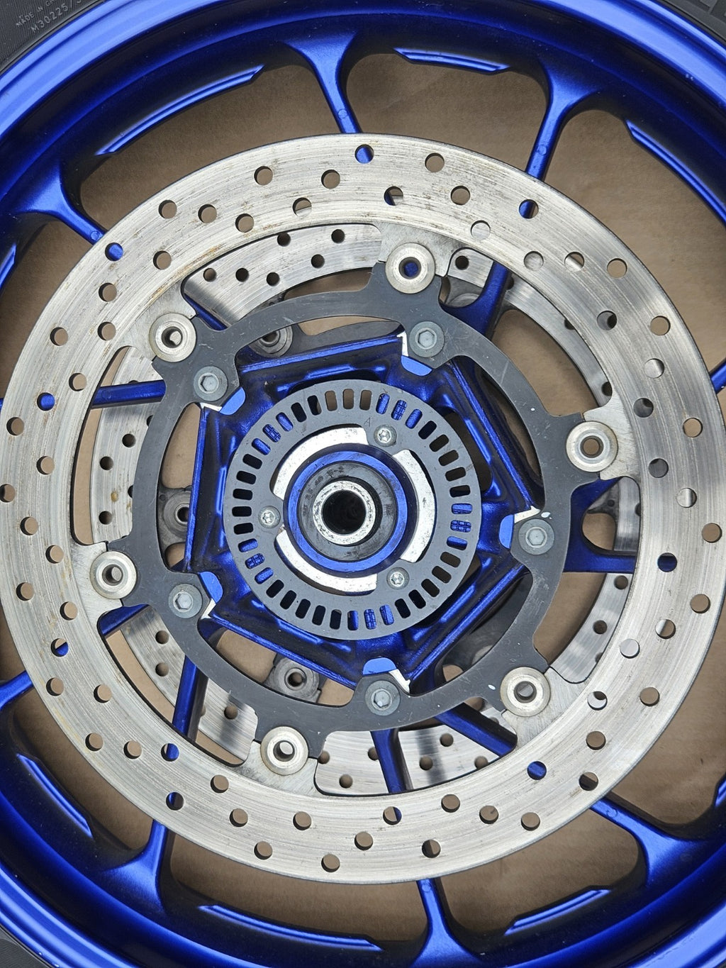 2022 22-25 Yamaha YZF-R7 YZFR7 Front Rear Wheel Blue Rim Set OEM Rims Pair2