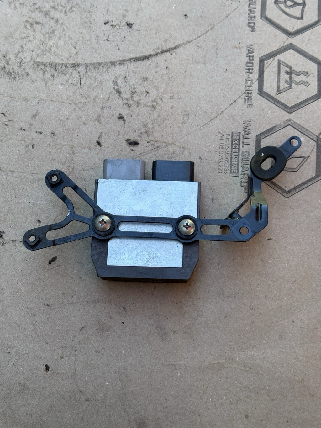 2017-2025 Suzuki GSXR1000 GSXR1000R OEM Rectifier Voltage Regulator Bracket