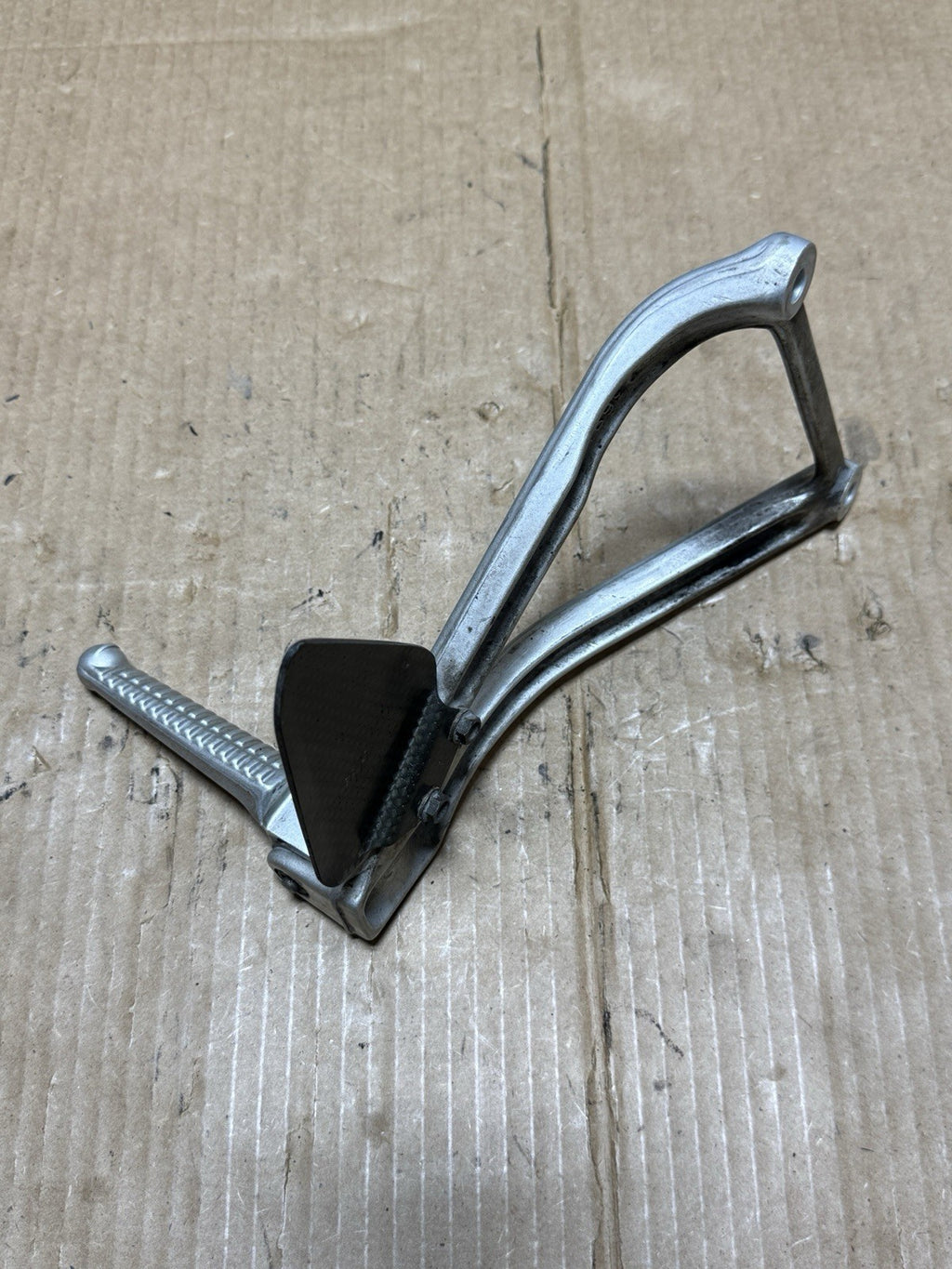 DUCATI 748 996 916 998 LH Left Passenger Foot Rest Peg Assemblies Shifter Side
