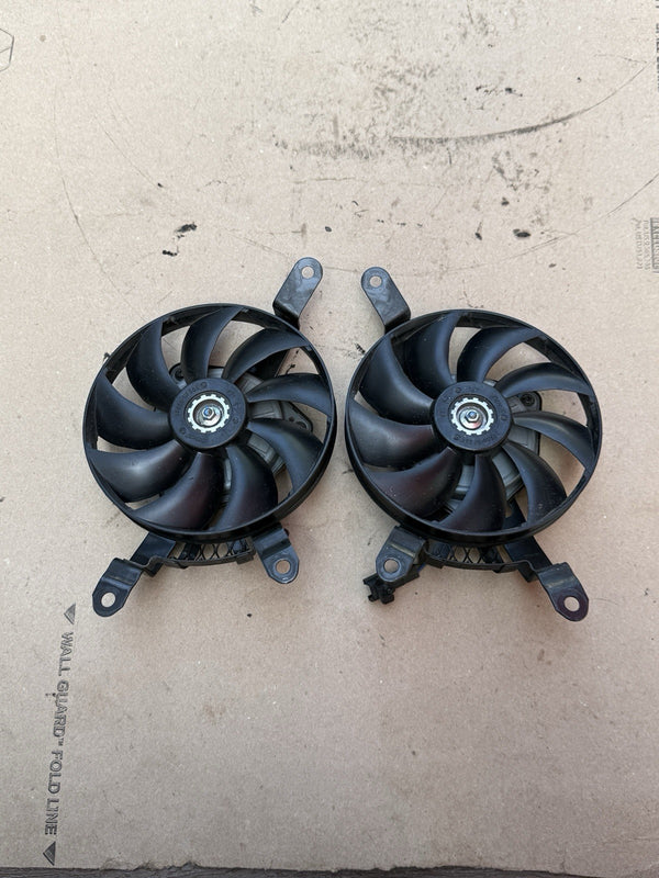 17-25 SUZUKI GSXR 1000 RIGHT LEFT SIDE RADIATOR ENGINE COOLING FANS OEM0
