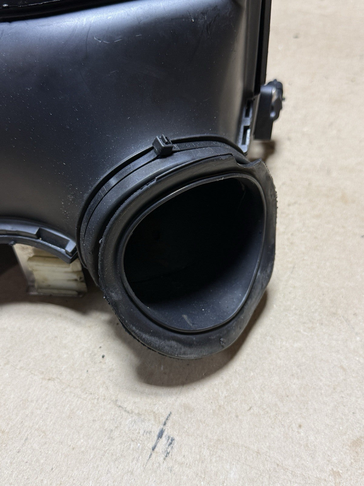 2015-2018 Aprilia RSV4 RR RF OEM Air Box Intake Airbox Assembly Complete
